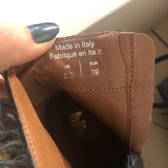 NWOT leather boots with leather fringe - Picture 8 of 8